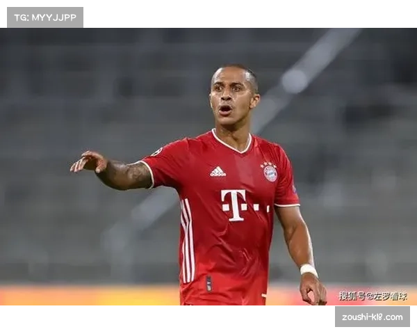 格拉尼特·扎卡现身桑德兰 经验丰富中场仍具创造力